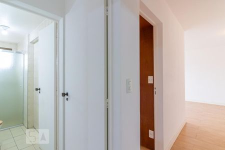 Corredor  de apartamento para alugar com 3 quartos, 94m² em Vila Mariana, São Paulo