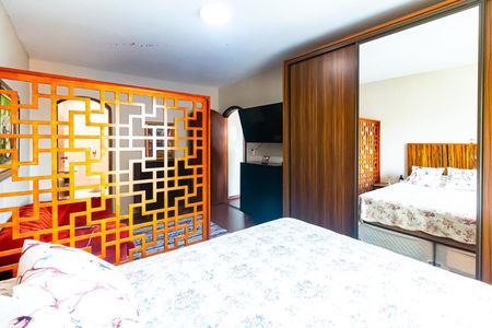 Casa à venda com 287m², 4 quartos e 3 vagasSuíte