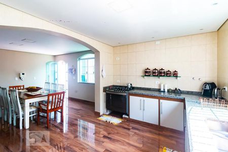 Casa à venda com 287m², 4 quartos e 3 vagasCozinha