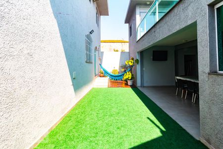 Casa à venda com 287m², 4 quartos e 3 vagasÁrea comum - Churrasqueira