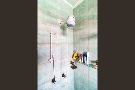 Casa à venda com 287m², 4 quartos e 3 vagasChuveiro