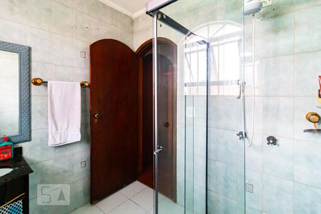 Casa à venda com 287m², 4 quartos e 3 vagasBanheiro Social