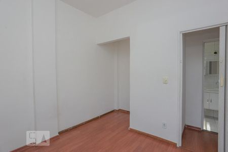 Apartamento à venda com 66m², 2 quartos e 1 vagaQuarto 2