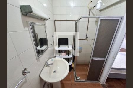 Banheiro da suíte de apartamento à venda com 1 quarto, 40m² em Centro, Rio de Janeiro