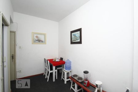 Studio à venda com 40m², 1 quarto e sem vagaSala