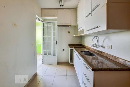 Apartamento para alugar com 76m², 2 quartos e 1 vaga Apartamento para alugar com 76m², 2 quartos e 1 vagaCozinha