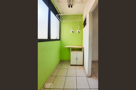 Apartamento para alugar com 76m², 2 quartos e 1 vaga Apartamento para alugar com 76m², 2 quartos e 1 vagaÁrea de Serviço