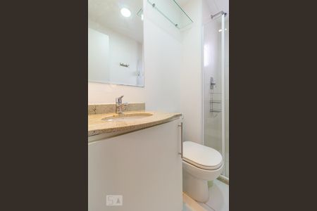 Studio para alugar com 30m², 1 quarto e 1 vaga Studio para alugar com 30m², 1 quarto e 1 vagaBanheiro