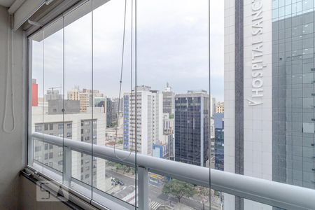 Studio para alugar com 30m², 1 quarto e 1 vaga Studio para alugar com 30m², 1 quarto e 1 vagaVaranda