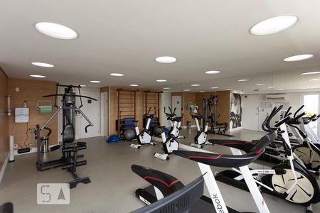 Studio para alugar com 30m², 1 quarto e 1 vaga Studio para alugar com 30m², 1 quarto e 1 vagaÁrea comum - Academia