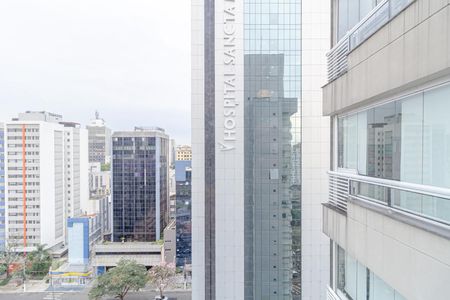 Studio para alugar com 30m², 1 quarto e 1 vaga Studio para alugar com 30m², 1 quarto e 1 vagaVaranda