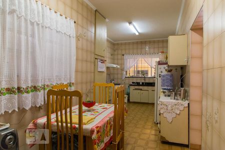 Casa à venda com 400m², 5 quartos e 8 vagasCozinha