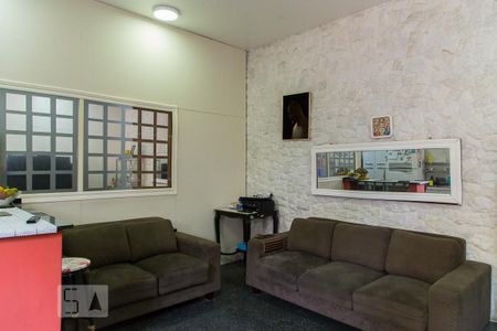 Casa à venda com 400m², 5 quartos e 8 vagasSala da edícula