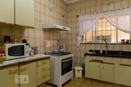 Casa à venda com 400m², 5 quartos e 8 vagasCozinha