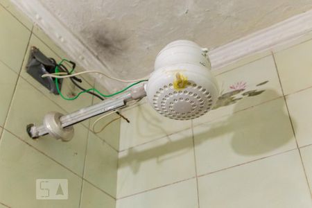 Casa à venda com 400m², 5 quartos e 8 vagasBanheiro - Chuveiro