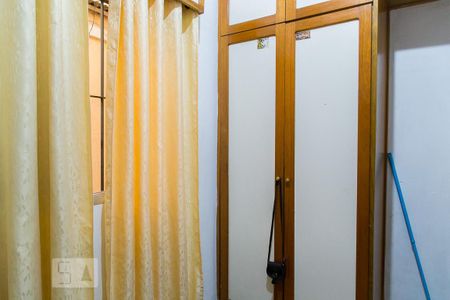 Casa à venda com 400m², 5 quartos e 8 vagasQuarto 2