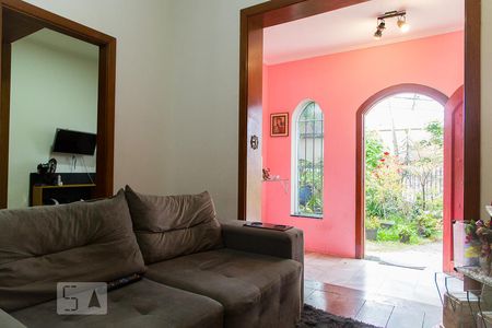 Sala de casa à venda com 5 quartos, 400m² em Cidade Vargas, São Paulo