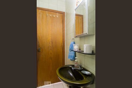 Banheiro de casa à venda com 5 quartos, 400m² em Cidade Vargas, São Paulo