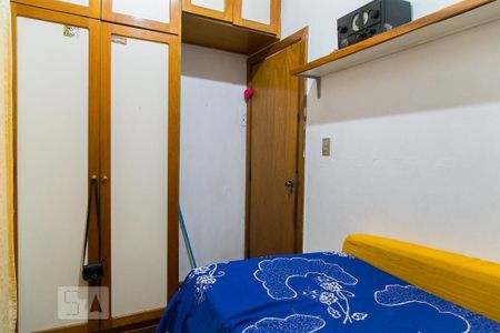 Casa à venda com 400m², 5 quartos e 8 vagasQuarto 2