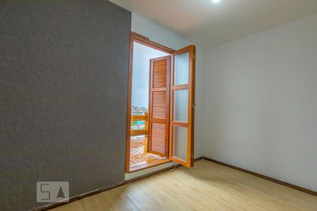 Quarto 2 de casa de condomínio para alugar com 2 quartos, 69m² em Santa Tereza, Porto Alegre