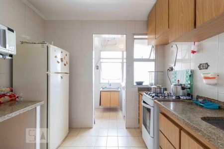 Apartamento à venda com 72m², 2 quartos e 1 vagaCozinha