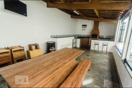 Apartamento para alugar com 64m², 2 quartos e 1 vaga Apartamento para alugar com 64m², 2 quartos e 1 vagaÁrea comum - Churrasqueira