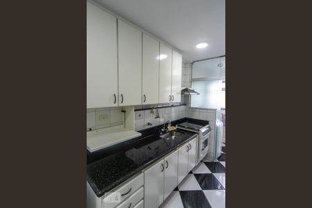 Apartamento para alugar com 64m², 2 quartos e 1 vaga Apartamento para alugar com 64m², 2 quartos e 1 vagaCozinha