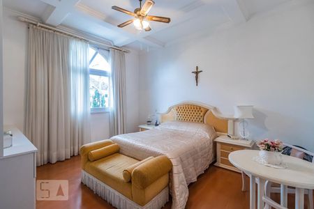 Casa de condomínio para alugar com 600m², 4 quartos e 6 vagasSuíte 4