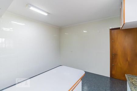 Casa à venda com 190m², 3 quartos e 2 vagas Casa à venda com 190m², 3 quartos e 2 vagasCozinha