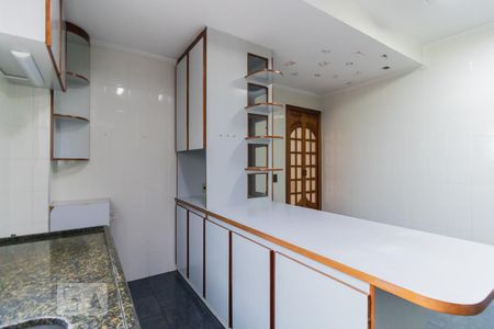 Casa à venda com 190m², 3 quartos e 2 vagas Casa à venda com 190m², 3 quartos e 2 vagasCozinha