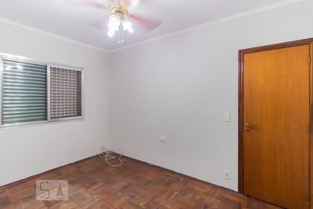 Casa à venda com 190m², 3 quartos e 2 vagas Casa à venda com 190m², 3 quartos e 2 vagasQuarto 3