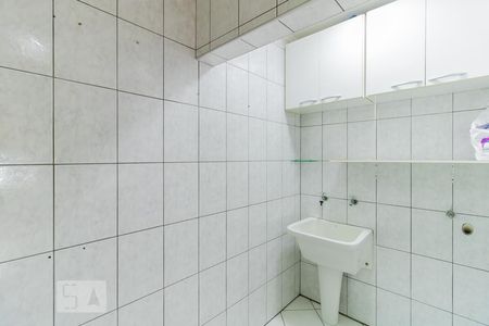 Casa à venda com 190m², 3 quartos e 2 vagas Casa à venda com 190m², 3 quartos e 2 vagasÁrea de Serviço
