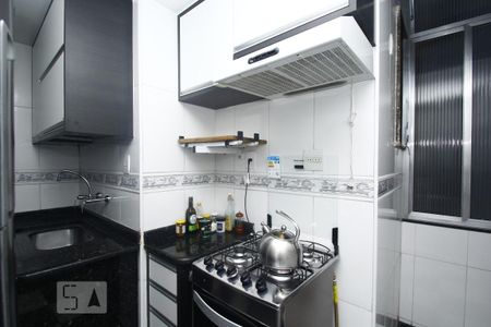 Apartamento para alugar com 99m², 2 quartos e sem vagaCozinha