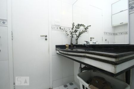 Banheiro de apartamento para alugar com 2 quartos, 99m² em Centro, Rio de Janeiro