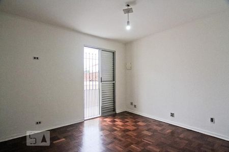Quarto de casa à venda com 4 quartos, 250m² em Jardim Monjolo, São Paulo
