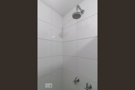 Apartamento à venda com 35m², 1 quarto e sem vagaChuveiro