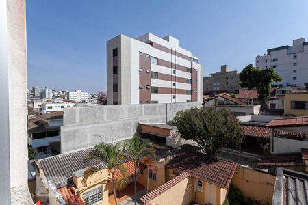 Vista da sala 1 de apartamento para alugar com 4 quartos, 120m² em Sagrada Família, Belo Horizonte