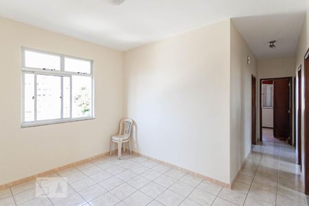 Sala 2 de apartamento para alugar com 4 quartos, 120m² em Sagrada Família, Belo Horizonte