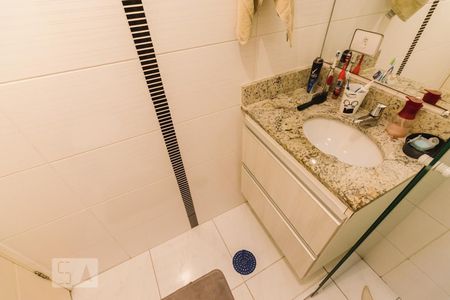 Casa de condomínio à venda com 68m², 2 quartos e 1 vagaBanheiro da Suíte 2