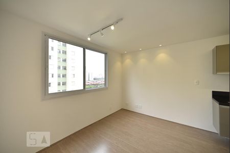 Sala de kitnet/studio para alugar com 1 quarto, 19m² em Brás, São Paulo