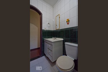 Casa à venda com 150m², 3 quartos e 2 vagas Casa à venda com 150m², 3 quartos e 2 vagasBanheiro 3