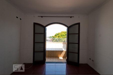 Casa à venda com 150m², 3 quartos e 2 vagas Casa à venda com 150m², 3 quartos e 2 vagasSuíte