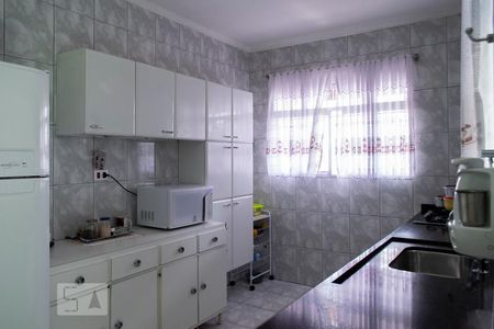 Casa à venda com 350m², 4 quartos e 6 vagasCOZINHA
