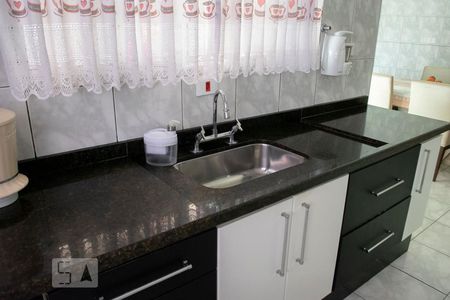 Casa à venda com 350m², 4 quartos e 6 vagasCOZINHA