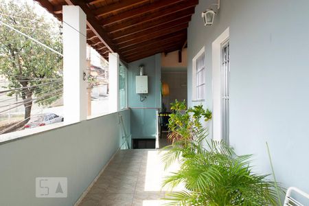 Casa à venda com 350m², 4 quartos e 6 vagasSACADA