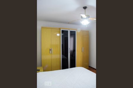 Casa à venda com 487m², 4 quartos e 5 vagasQUARTO 1 SUITE