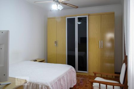 QUARTO 1 SUITE de casa à venda com 4 quartos, 487m² em Vila Pereira Barreto, São Paulo