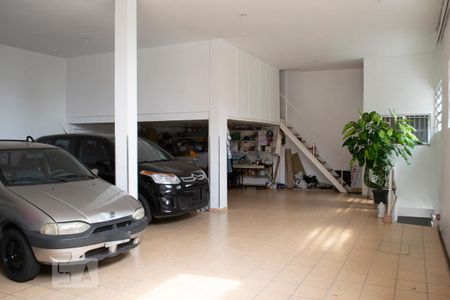Casa à venda com 487m², 4 quartos e 5 vagasGARAGEM