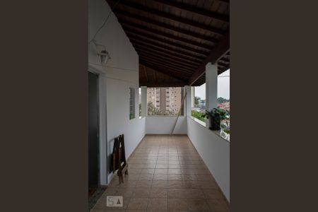 Casa à venda com 487m², 4 quartos e 5 vagasVARANDA QUARTO 4