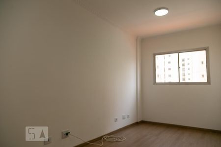 Sala de Apartamento com 2 quartos, 57m² Macedo